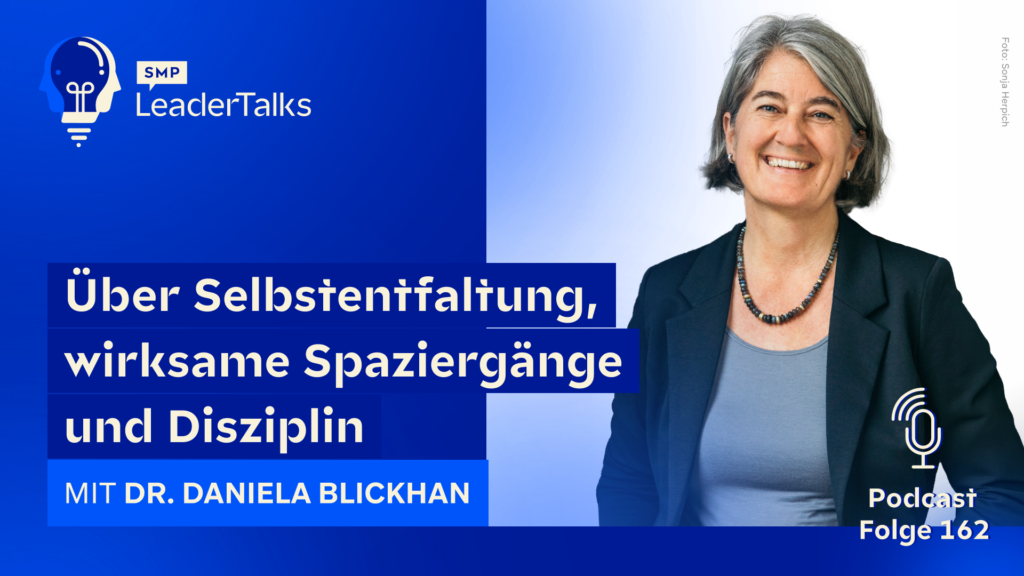 Dr. Daniela Blickhan, Leiterin des INNTAL INSTITUTS, im Podcast-Gespräch